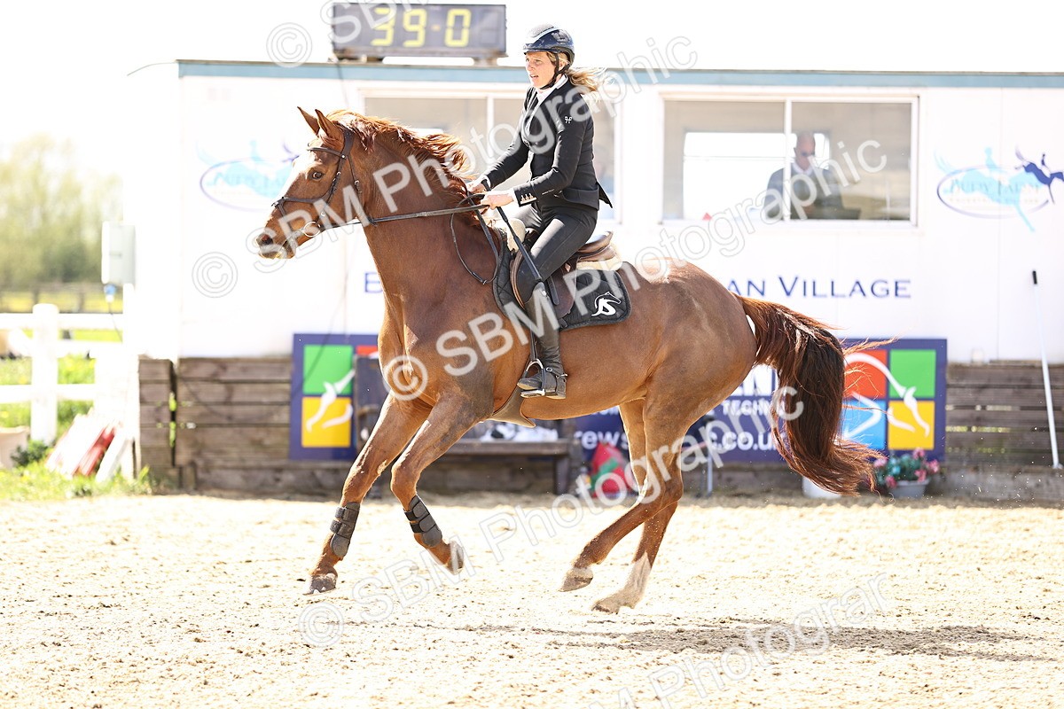 SBM_004490 - Class 18 - Senior 1.15m Open