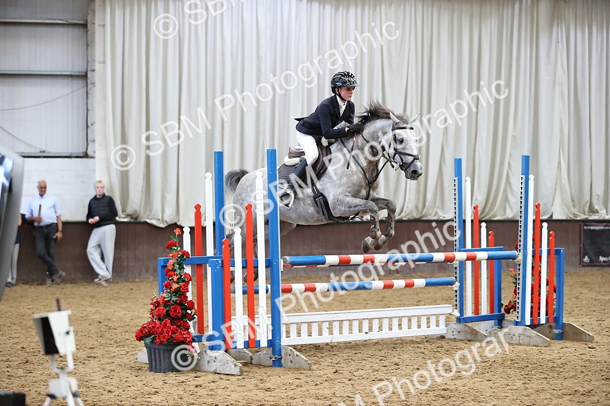 SBM_002871 - Class 6 - Pony Newcomers 1.00m Open