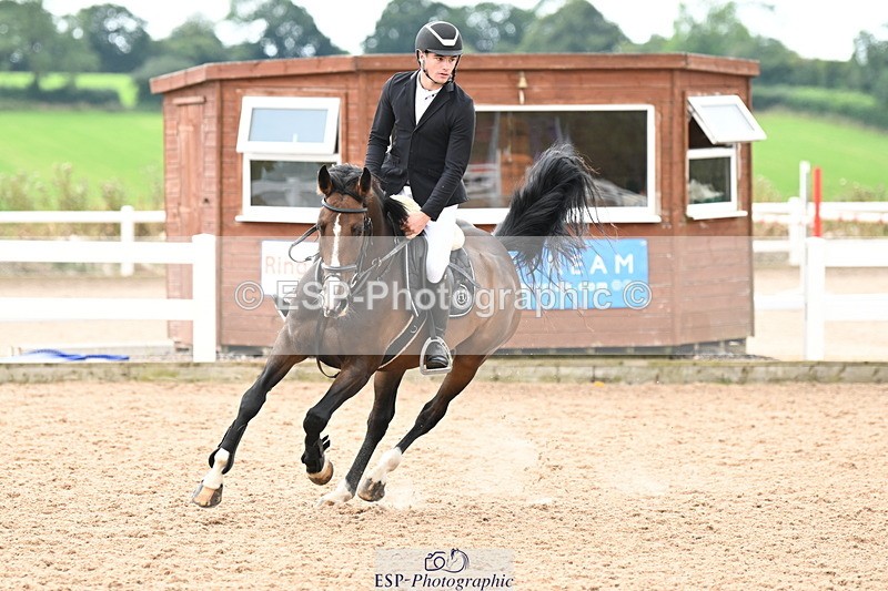 240802A-125623-04405 - Cls 24 95cm Amateur Qualifier