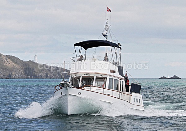 100726 CHI IMG_6062 - Motor Yachts
