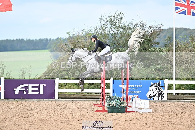 241004A-122744-01832 - Fri 09 95cm Amateur Quals