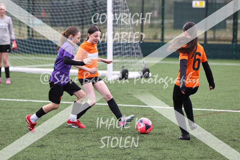 1DX32332 - Sat 6th U12 Girls