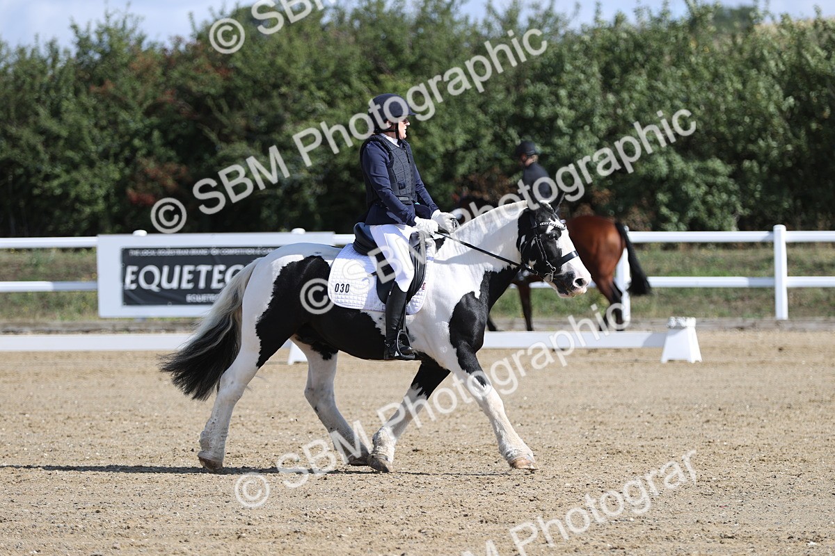 SBM_001216 - Class 2 - Intro 4 Champs - 9.44-10.38