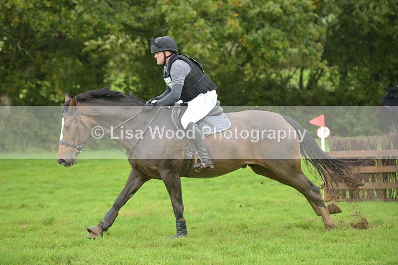 RAY_0530 - Class 4: 80cm: Double of Brushes