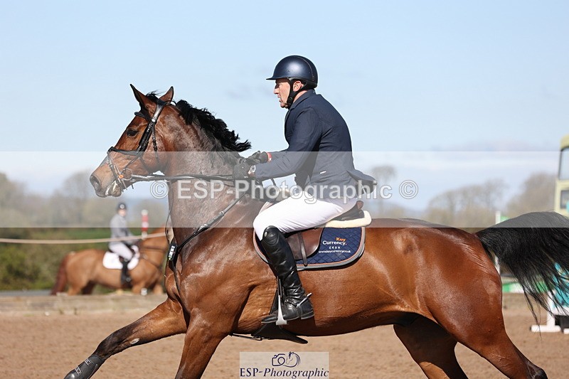 240419A-101400-05919 - Cls 2, 2 Star Small Tour 1.30m