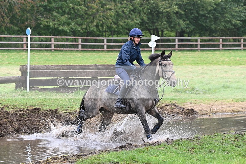 WJ6_9143 - Time at Photographer 14:46 to 14:57