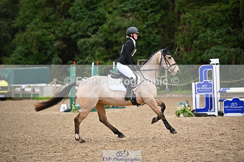 251026A-112052-23943 - D-342-Jessica.Saunders