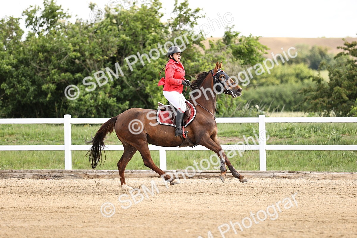 SBM_001811 - Class 8 - Clear Round