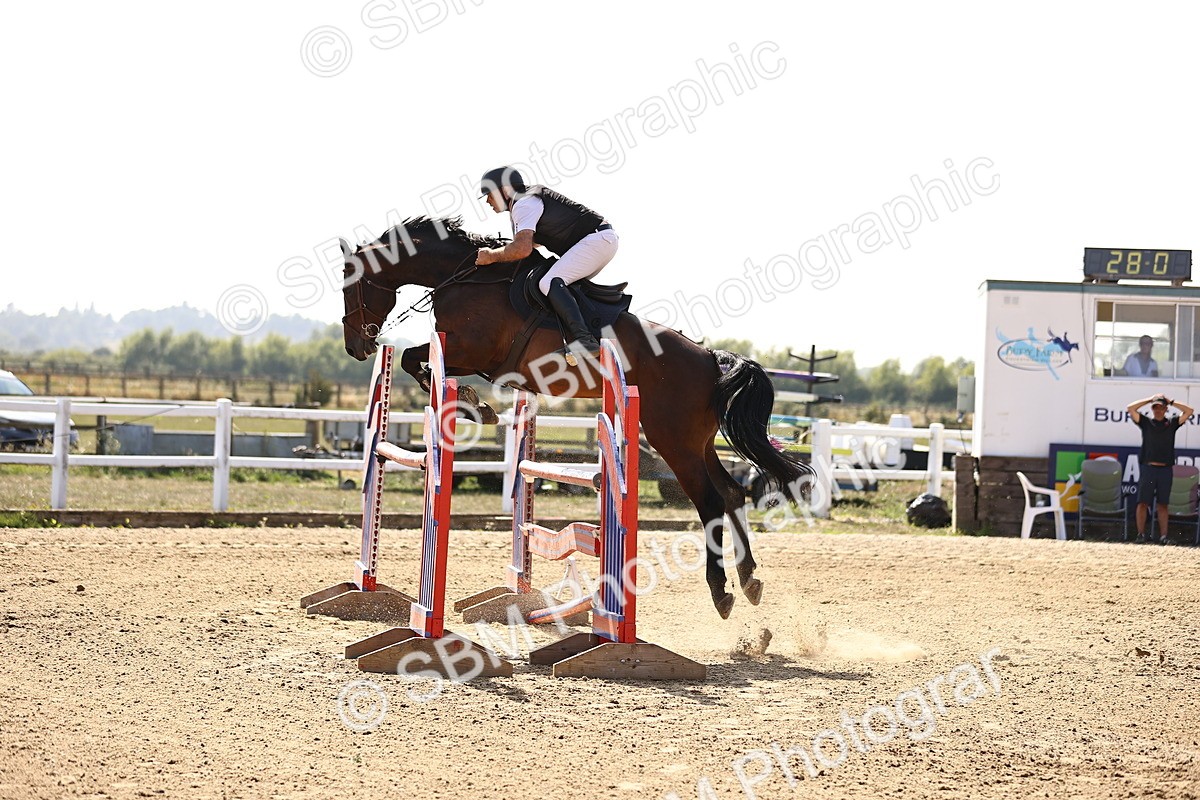 SBM_006943 - Class 13 - Senior Newcomers - 1.10m