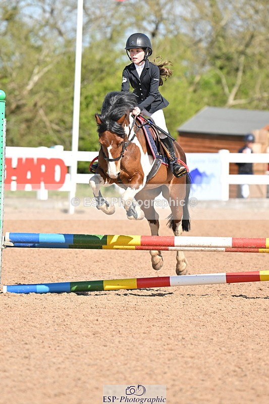 240504A-101242-00295 - Cls 12 & 13 Club & Schools 60cm