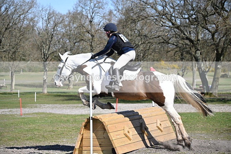 WJ6_3163 - Time 11:42 to 12:19