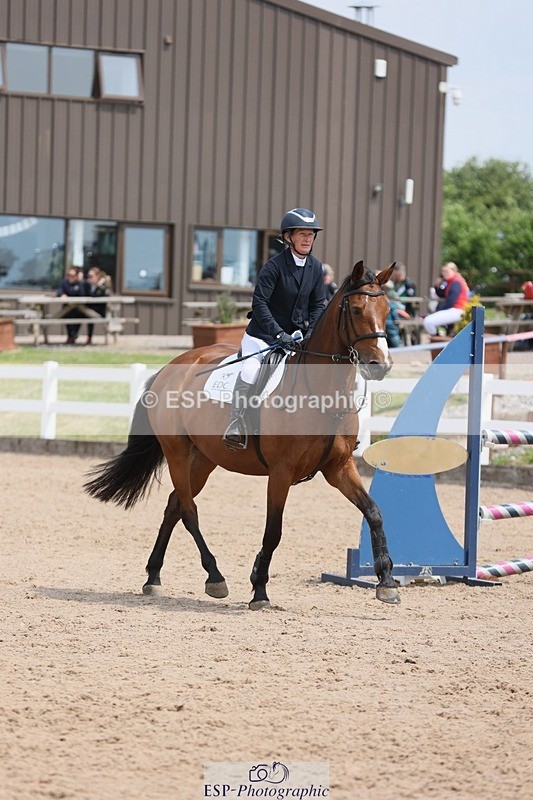 250523-121704-01245 - Cls 09 A&B  Snr Disc & 1.00m Open