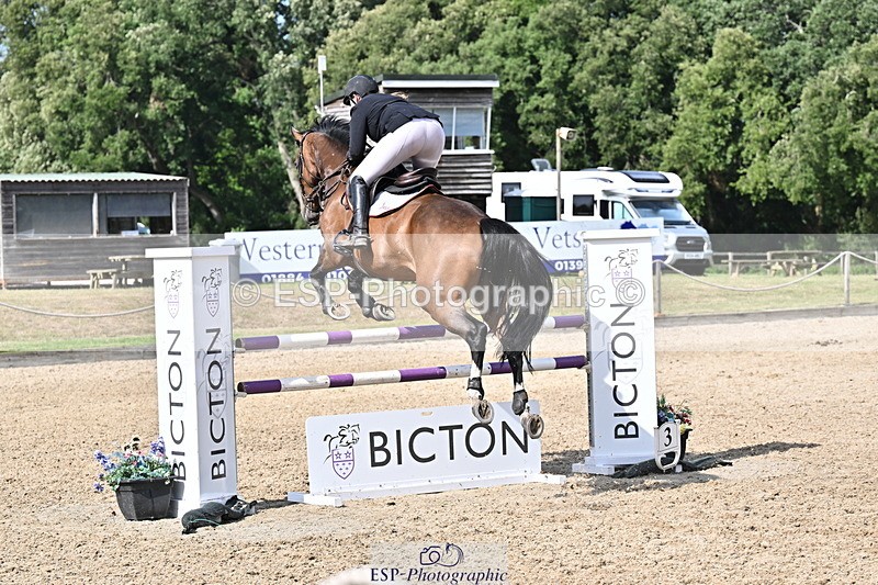 250704A-165238-12184 - Cls 23 Snr Foxhunter