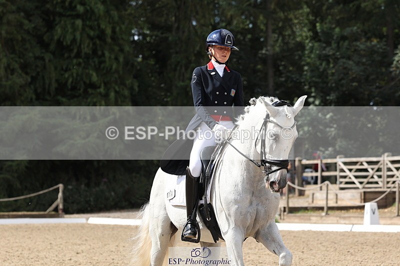 250809A-105136-02709 - 018-Lily.LaughtonEquador.MT