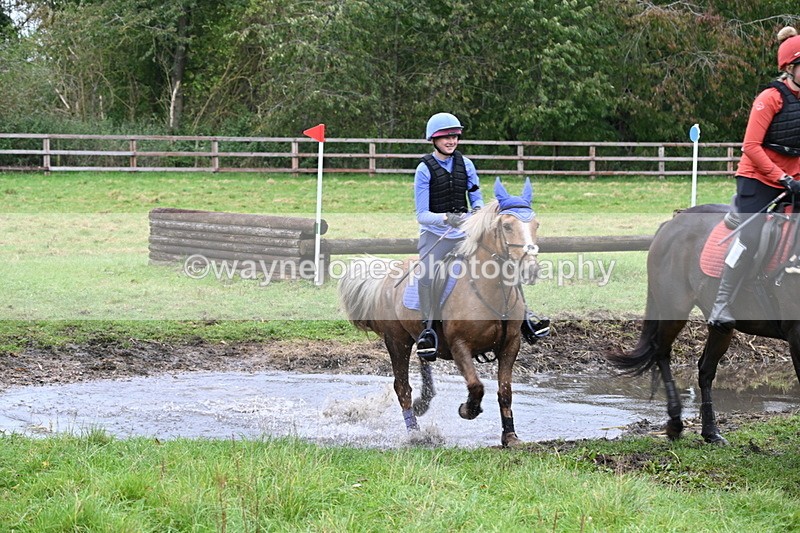 WJ6_6735 - Time at Photographer 13:06 to 13:23