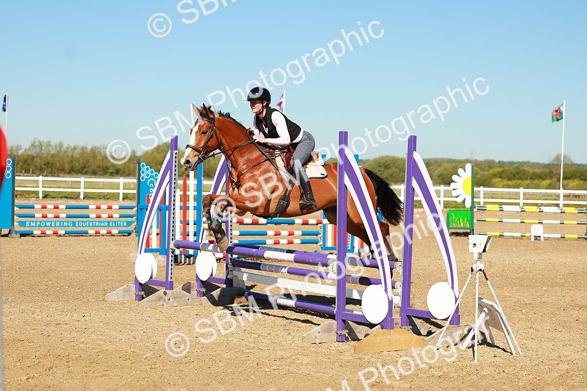 SBM_000037 - Class 1 - Clear Round