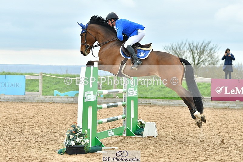 230402A-144506-06364 - Cls 28 Foxhunter