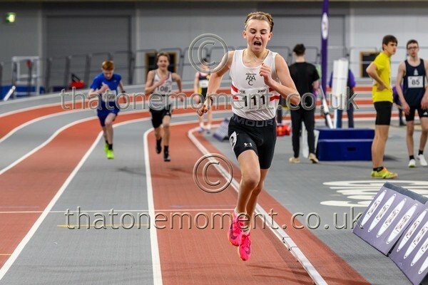 CombiMast25-917775 - Track Male Set Two