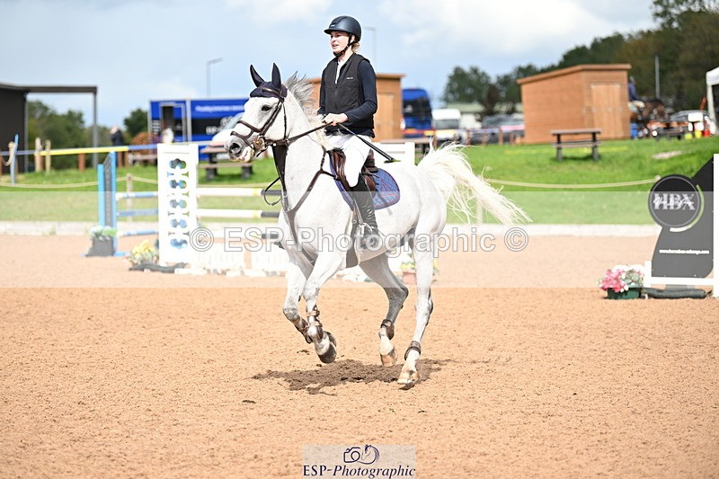 240912A-125758-01590 - Cls 3 Snr Foxhunter