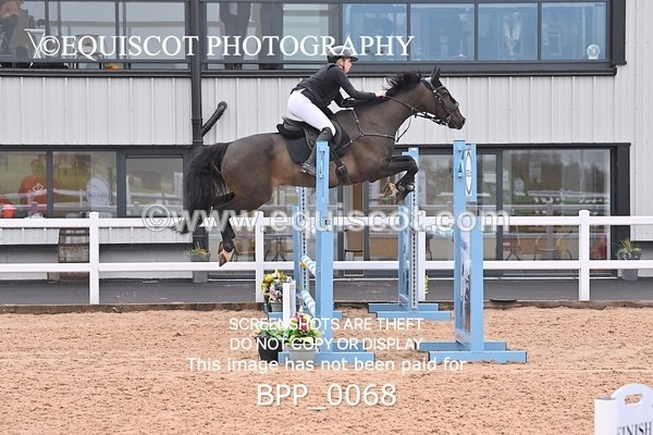 BPP_0068 - CLASS 24 SUN Redpost Equestrian Senior Foxhunter/1.20m Open