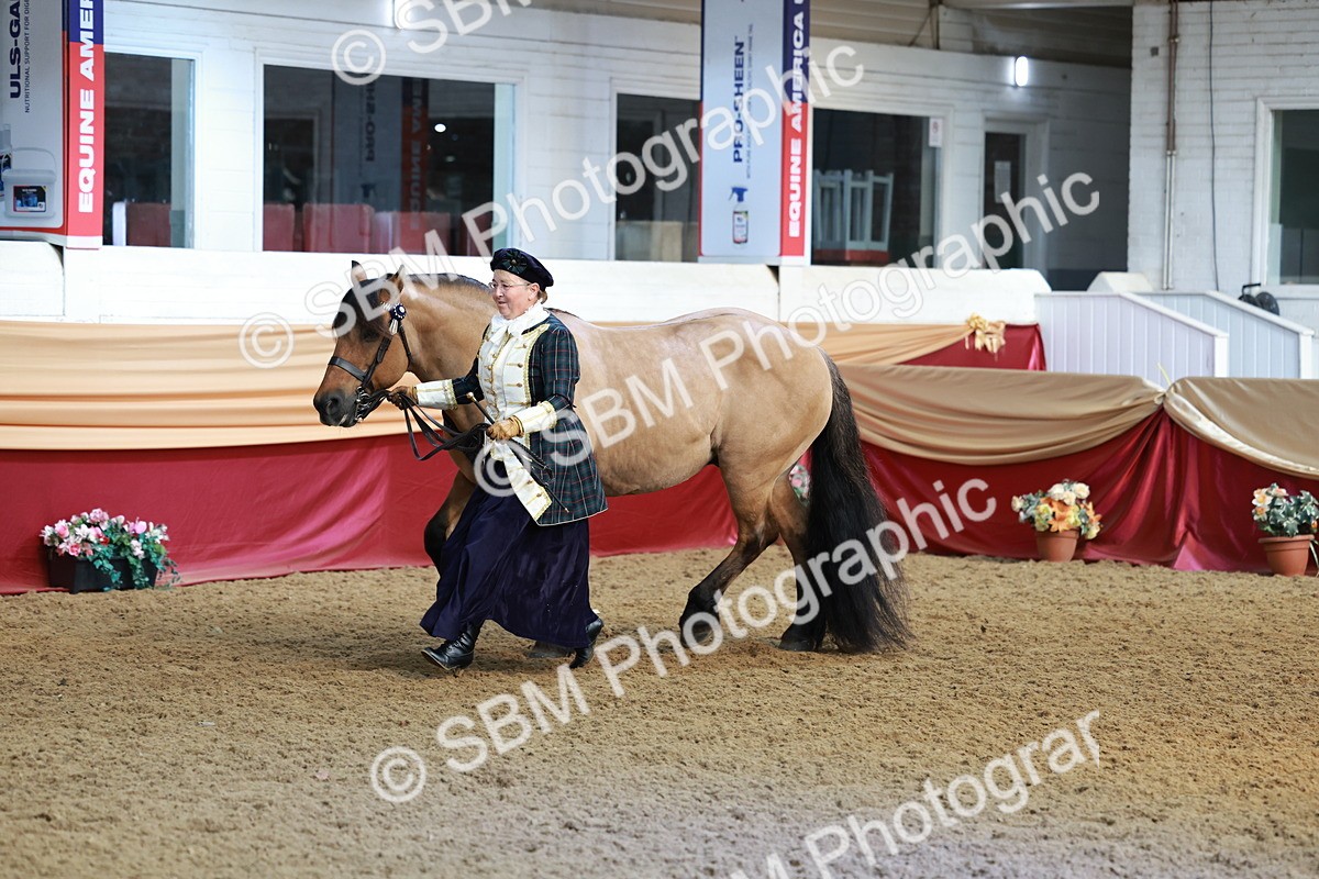 SBM_12049 - Class 103 - IH Costume