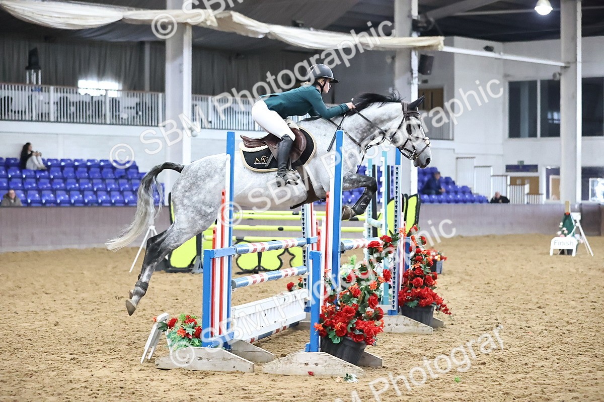 SBM_003220 - Class 11 - Senior Newcomers 1.10m
