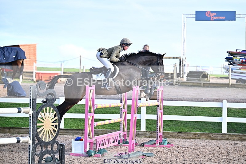 260204A-135345-00402 - Cls 5 Foxhunter and 1.20m