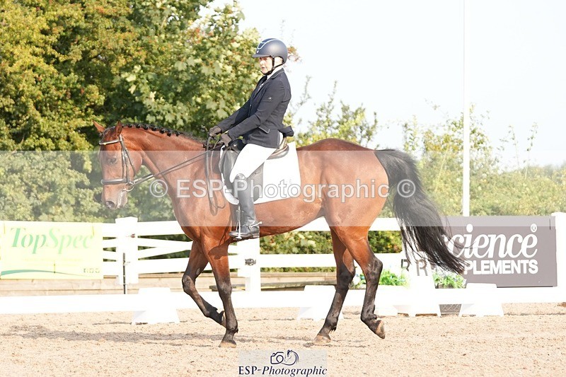 250817-085917-07422 - 146-Jean.BucklandCourt.Esquire