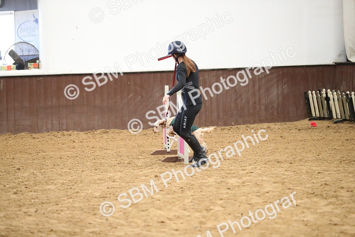 SBM_001934 - Class 3 - Horse & Hound
