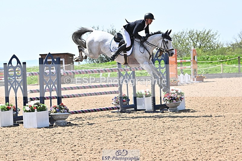 240509A-135128-02151 - Cls 10 National 1.30m Open