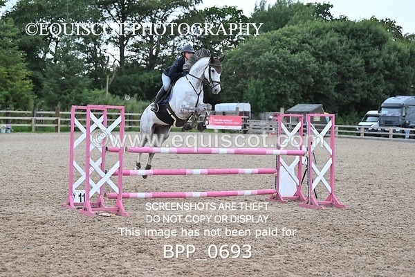 BPP_0693 - CLASS 8 Senior Newcomers/ 1.10m Open