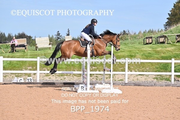 BPP_1974 - CLASS 3 - FRI - Senior British Novice/90cms Open