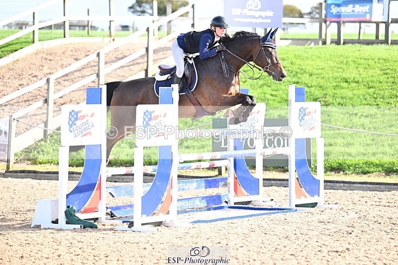 251005-104610-02860 - Cls 15 Foxhunter and 1.20m