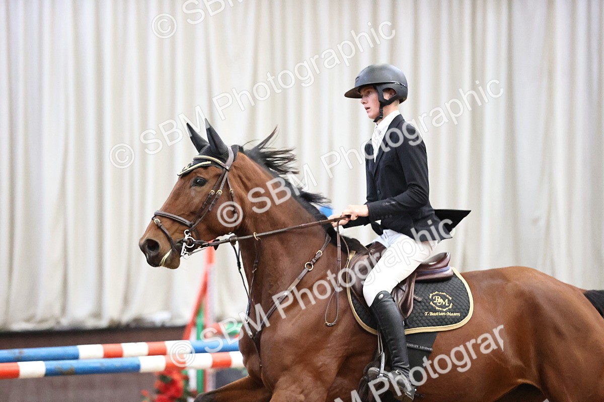 SBM_003887 - Class 12 - Senior Foxhunter 1.20m