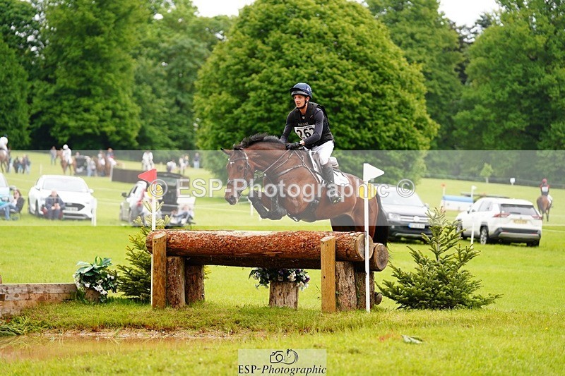 240525-164150-18839 - 262-MY_STAR_TURN-Tom_Jackson