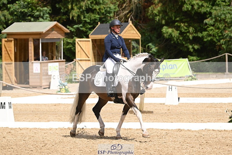 250720A-144529-11926 - 164-Dominique.Kinnaird-Perry-Pallas.Vanquish