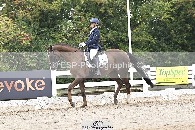 250907-152510-09075 - 108-Susan.JonesWoodlander.Summer.Breeze