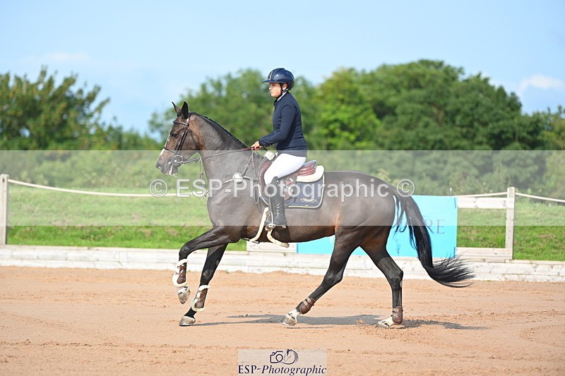 230721A-091529-04905 - Cls 2, 2 Star Small 1.30m