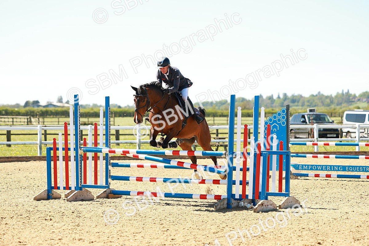 SBM_000821 - Class 3 - Senior Discovery - 1.00m