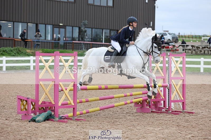 241116X-101942-00820 - Cls 08 Pony Winter Nov Champs