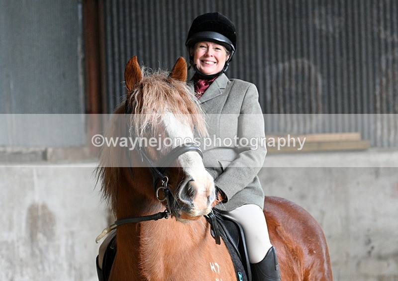 WJ7_8673 - Berks & Bucks - Rowles Farm 15-02-26