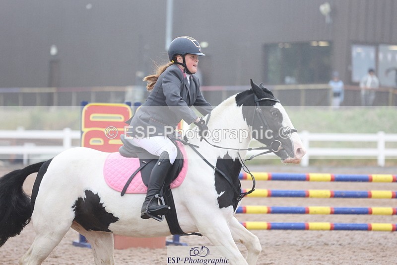 240630A-092933-11510 - Cls 30 British Novice and 80cm Open