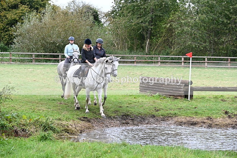 WJ6_6747 - Time at Photographer 13:06 to 13:23