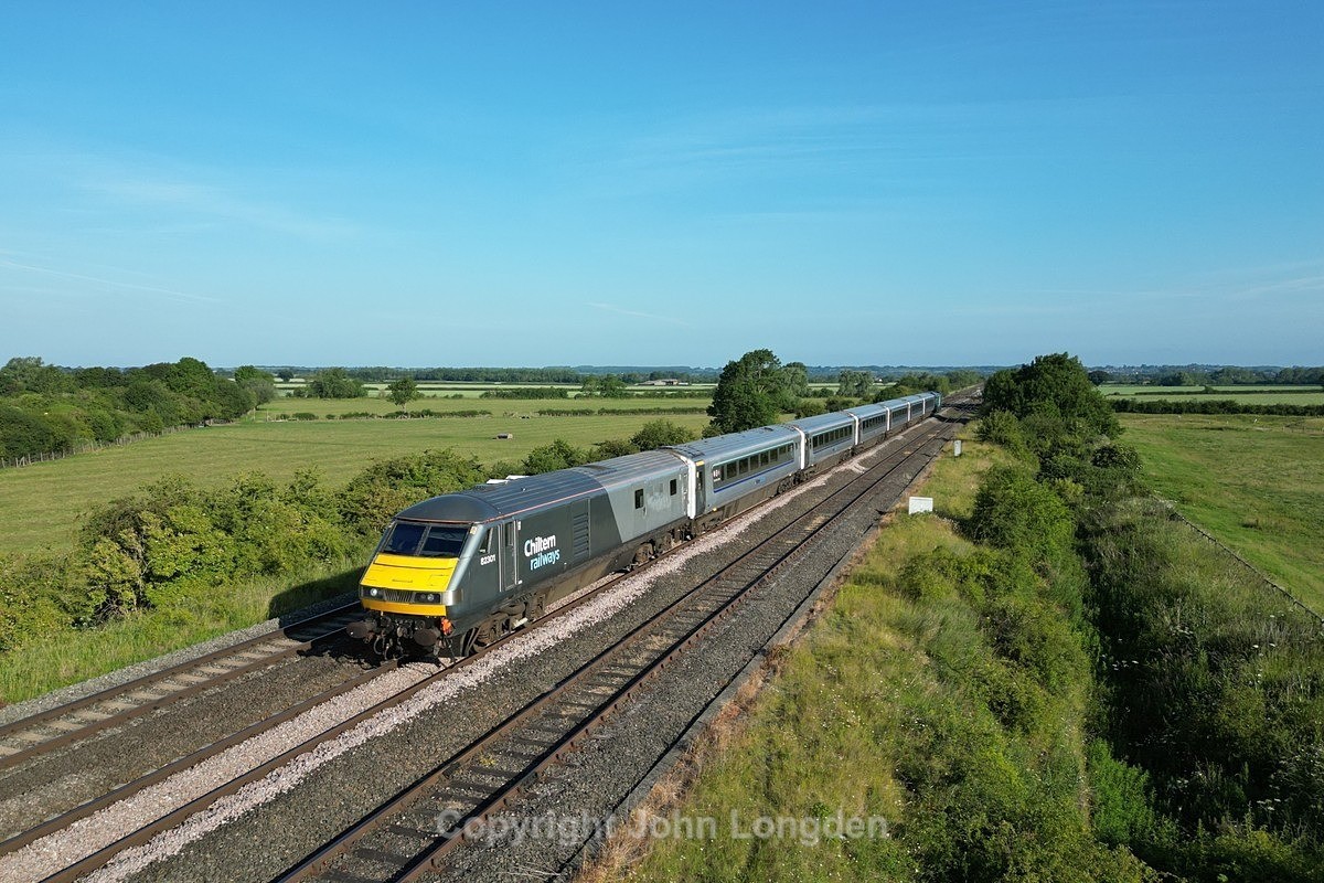 JL - 18.6.25 82301/68009 1H14 06:14 Stourbridge - Marylebone, FC - Latest shots