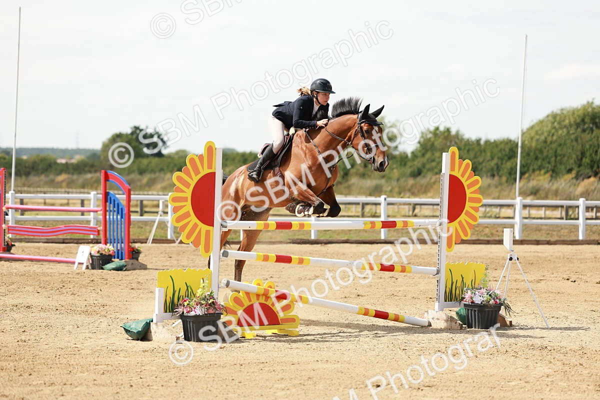 SBM_007934 - Class 4 - Senior Foxhunter - 1.20m Open