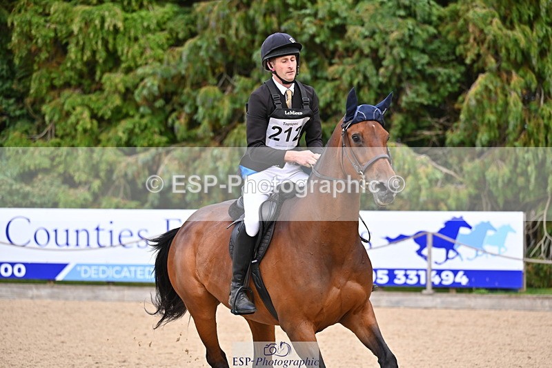 250802A-154307-06407 - E-212-Neil.Roberts-SUMMER.SOLSTICE