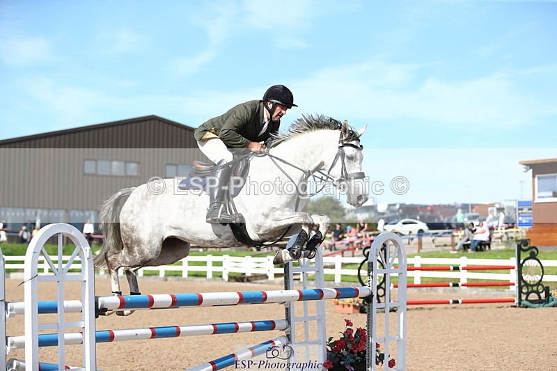 230811A-163921-06850 - Cls 19 Snr Newc