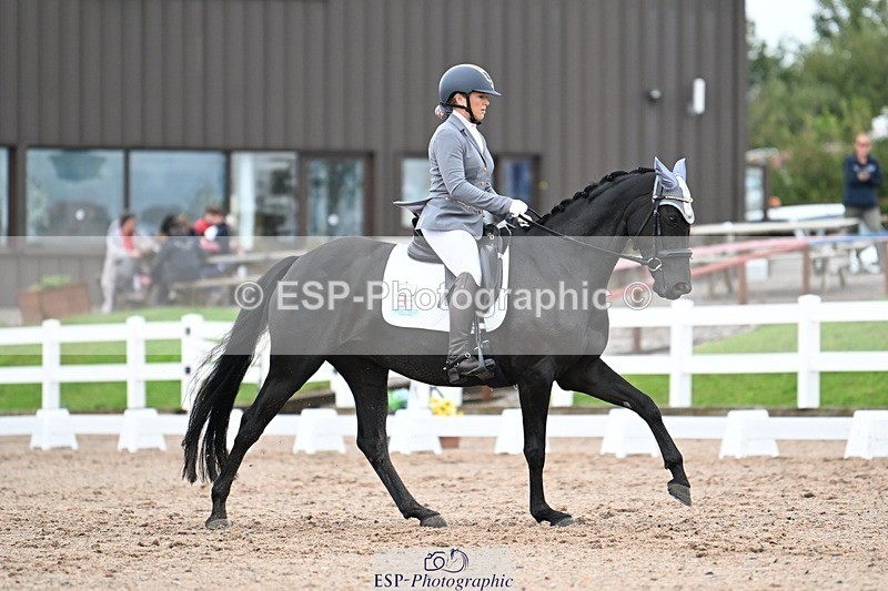 250907-120714-08222 - 011-Lee-Anne.PineMay.diamond