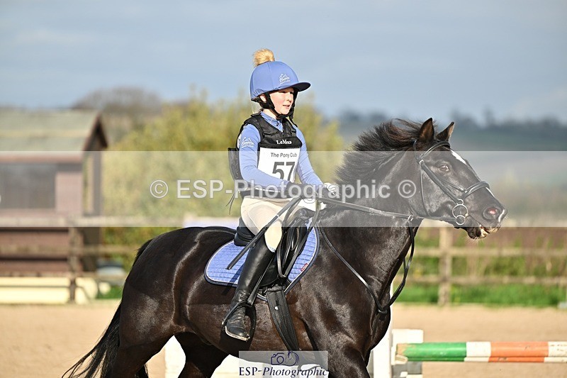 241110-132031-00810 - 60-65cm Arena Eventing