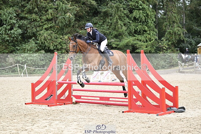 250830A-111044-05789 - Cls 21 British Novice and 90cm Open